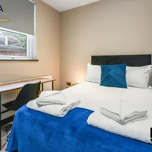 The Old Boiler Factory - Classy And Comfy Apartment